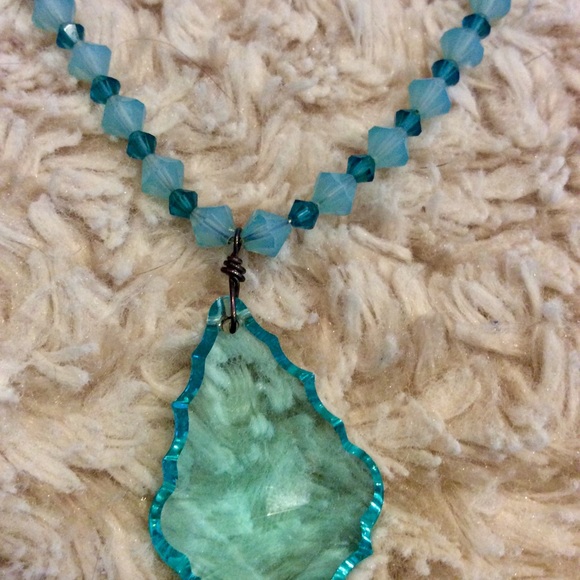 Artisan made aqua floating pendant - Picture 2 of 3